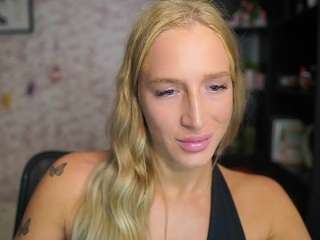 nicoletteeshea Live Webcam on CamSoda