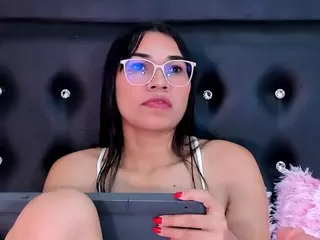 kristieCooper's Live Sex Cam Show