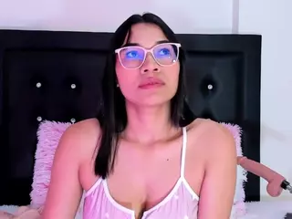 kristieCooper's Live Sex Cam Show