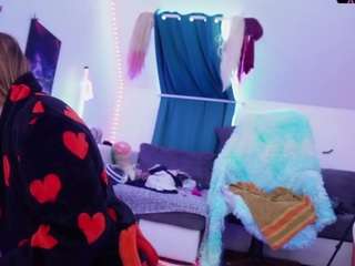 Ce modèle est en direct maintenant. yummyg1rl