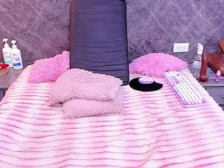 andreafletcher live cam profile