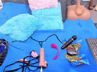 Andrea Fletcher's Live Sex Cam Show