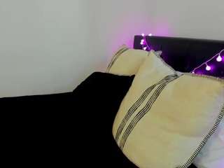 babielynn Live Webcam on CamSoda