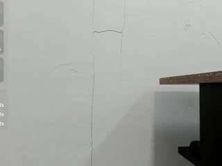 evelyn-lewis webcam