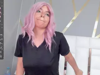 Mia's Live Sex Cam Show