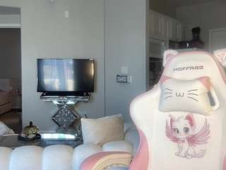 Iamwhitneyoc