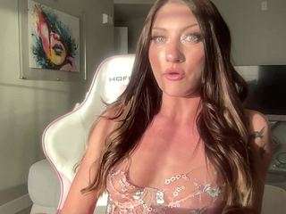 whitneyoc from CamSoda is Freechat