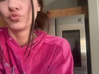 whitneyoc live cam profile