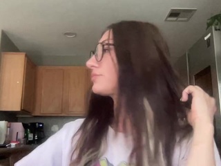 Live webcam model whitneyoc on Soda Cams