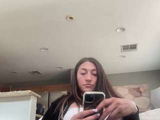 whitneyoc's CamSoda show and profile