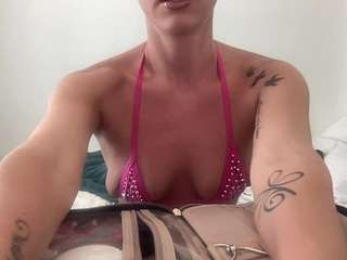 Whitneyoc's cam show statistics and live stream