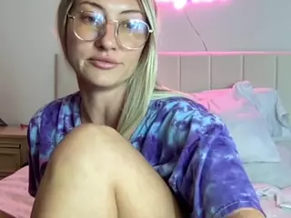 Iamwhitneyoc's Live Sex Cam Show