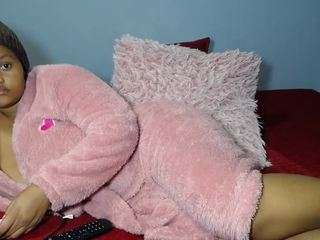 missmimmi69 live webcam show
