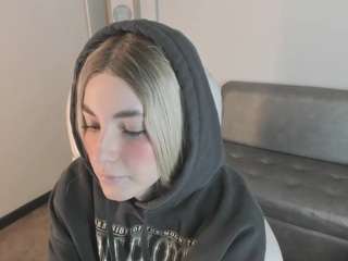 sarah-lanng from camsoda