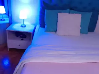 sophie-michelson's Live Sex Cam Show