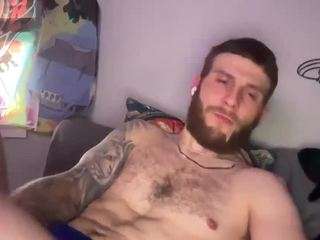  hashtagged33 chat room