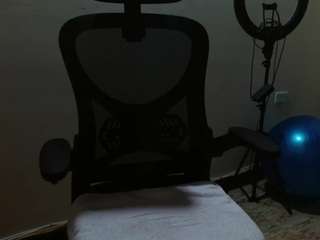 zafiro-56 webcam model