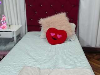  little-ammy chat room