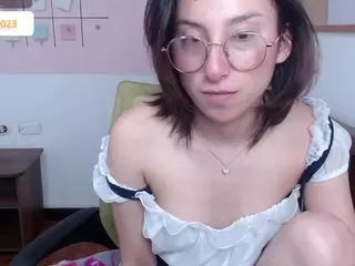 little-ammy's Live Sex Cam Show