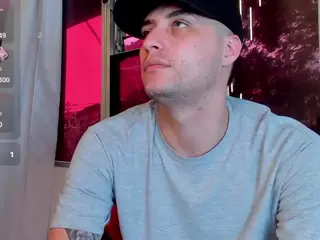 juan&juli's Live Sex Cam Show