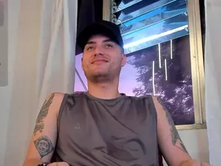 juan&juli's Live Sex Cam Show