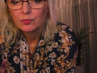 vanessasoft's live room