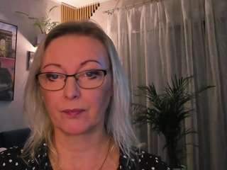 vanessasoft's live room
