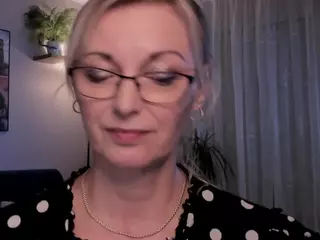 VanessaSoft's Live Sex Cam Show