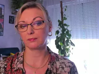 VanessaSoft's Live Sex Cam Show