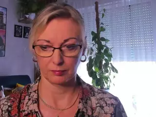 VanessaSoft's Live Sex Cam Show