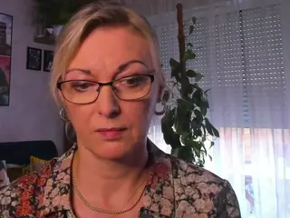 VanessaSoft's Live Sex Cam Show