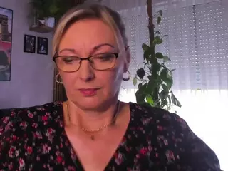 VanessaSoft's Live Sex Cam Show