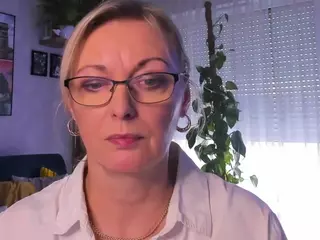 VanessaSoft's Live Sex Cam Show