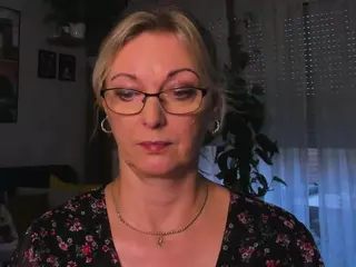 VanessaSoft's Live Sex Cam Show