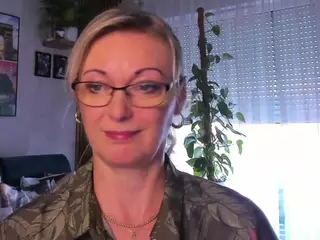 VanessaSoft's Live Sex Cam Show
