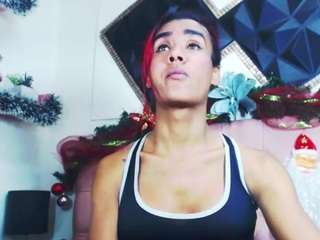 andrea-safeira Live Webcam on CamSoda