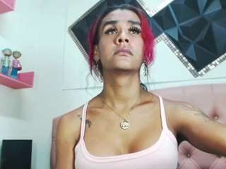 andrea-safeira live cam preview