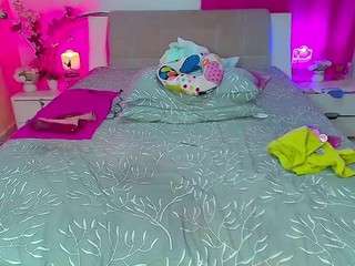 Kendra-love31 live webcam show