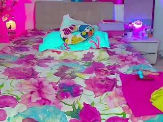 Kendra-love31 live cam preview