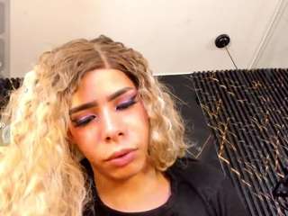 ladiabla2000 webcam model