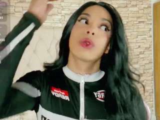 LaDiabla2000 live webcam show