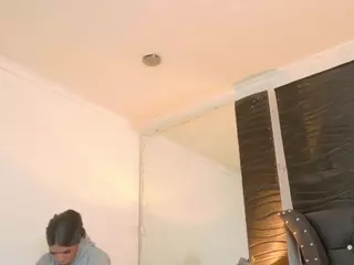 LaDiabla2000's Live Sex Cam Show