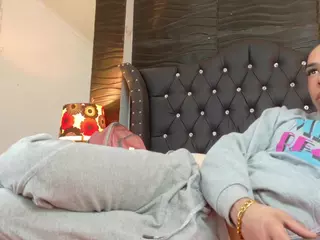 LaDiabla2000's Live Sex Cam Show