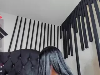 LaDiabla2000's Live Sex Cam Show