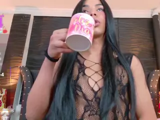 LaDiabla2000's Live Sex Cam Show
