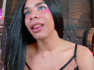 LaDiabla2000's Live Sex Cam Show