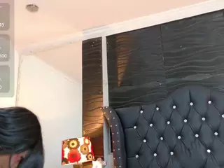 LaDiabla2000's Live Sex Cam Show