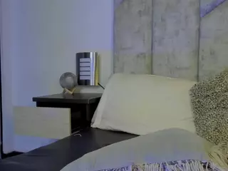 MonicaRocha's Live Sex Cam Show