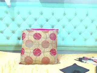 nicole-bedoya Live Webcam on CamSoda