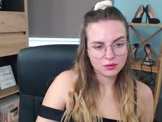 Glasses Blowjob camsoda zoeyfancy